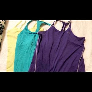 Workout tops